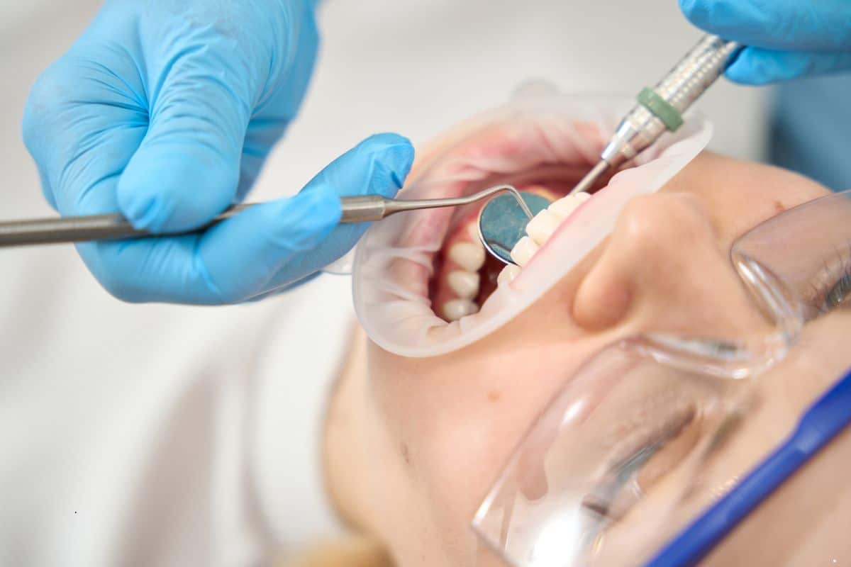 Common Dental Flaws a Cosmetic Dentist Can Fix